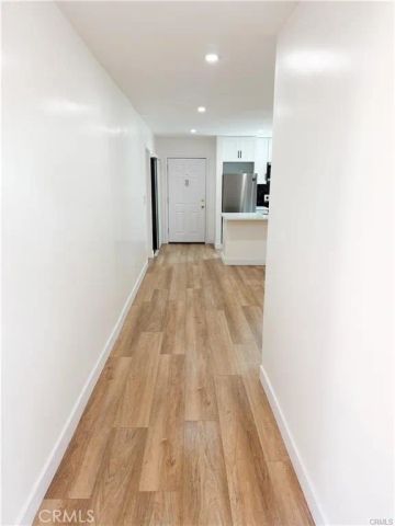 17000 Burbank Boulevard 305, Encino, CA 91316