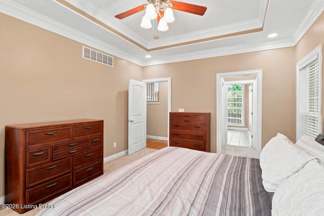 33 River Heights Blvd, Taylorsville, KY 40071