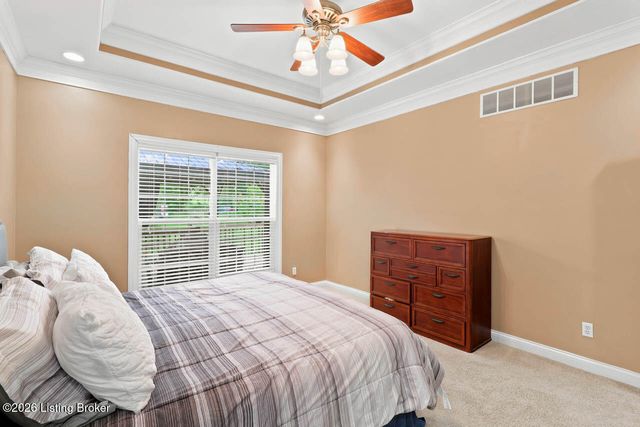 33 River Heights Blvd, Taylorsville, KY 40071