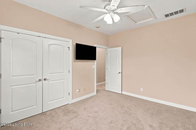 33 River Heights Blvd, Taylorsville, KY 40071