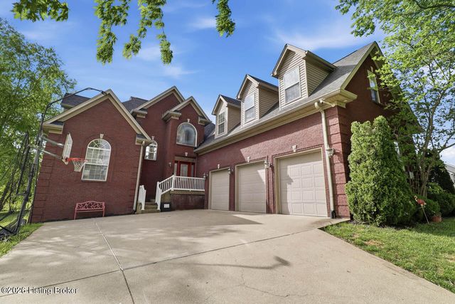 33 River Heights Blvd, Taylorsville, KY 40071