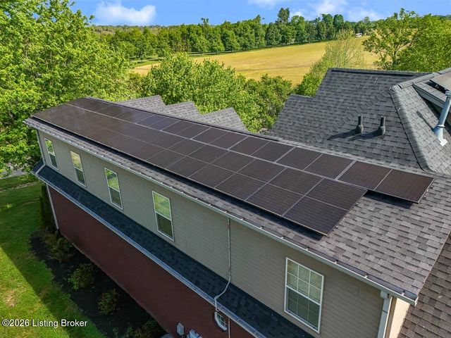 33 River Heights Blvd, Taylorsville, KY 40071