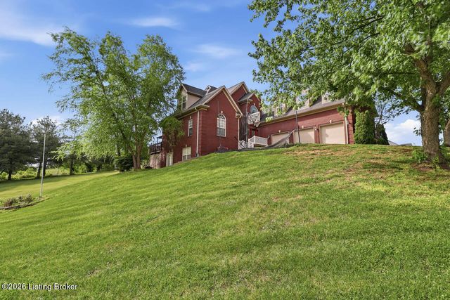 33 River Heights Blvd, Taylorsville, KY 40071