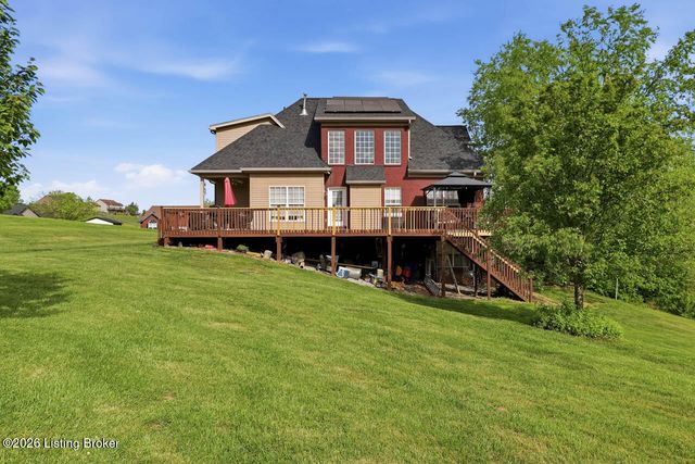 33 River Heights Blvd, Taylorsville, KY 40071
