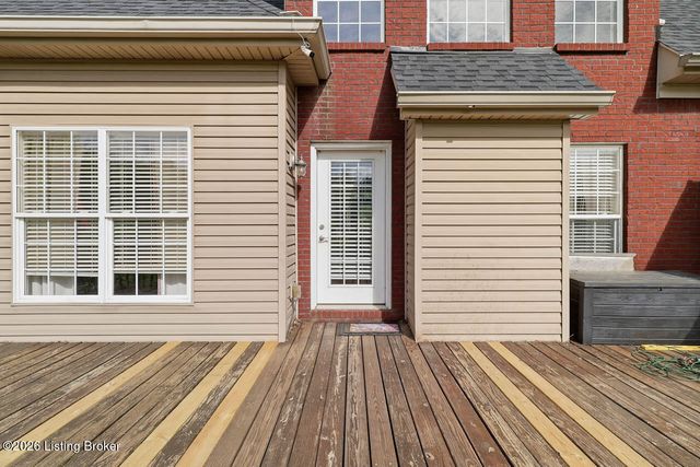33 River Heights Blvd, Taylorsville, KY 40071