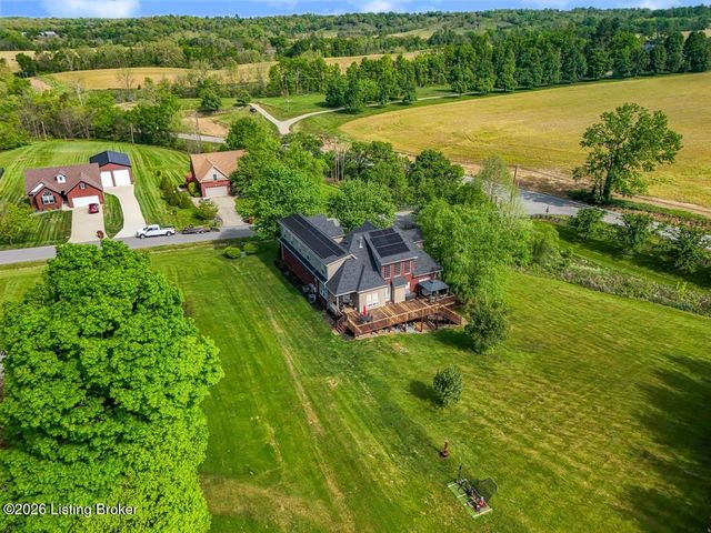 33 River Heights Blvd, Taylorsville, KY 40071