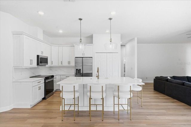 3902 MEADOWLARK COURT, Land O Lakes, FL 34639