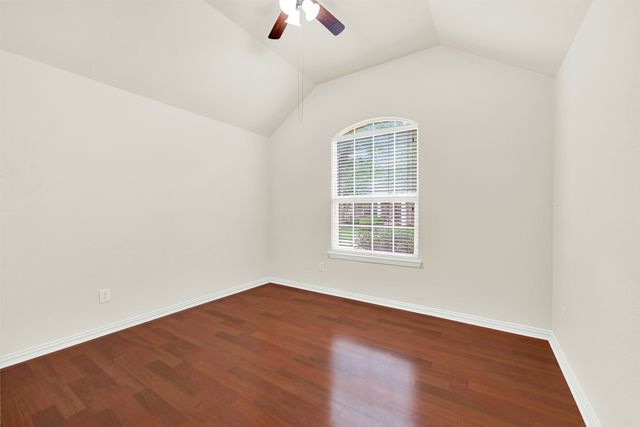 5305 Hampshire Drive, Mckinney, TX 75070