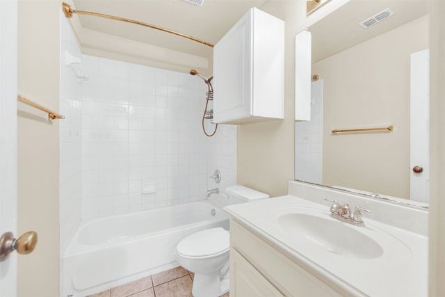 5305 Hampshire Drive, Mckinney, TX 75070