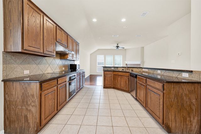 5305 Hampshire Drive, Mckinney, TX 75070
