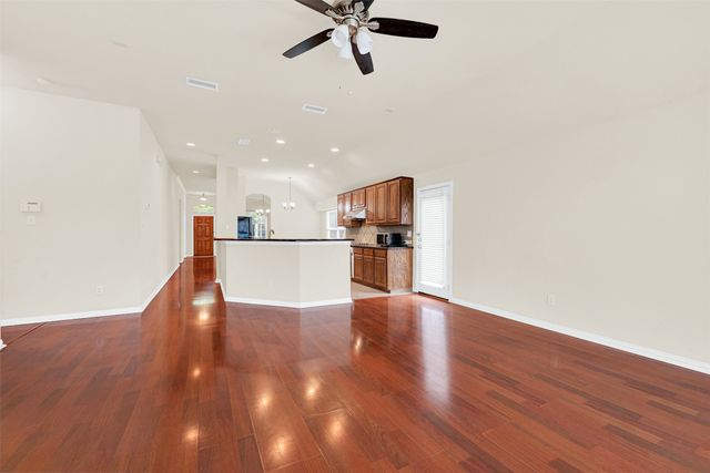 5305 Hampshire Drive, Mckinney, TX 75070