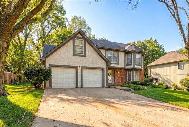 8408 Acuff Lane, Lenexa, KS 66086