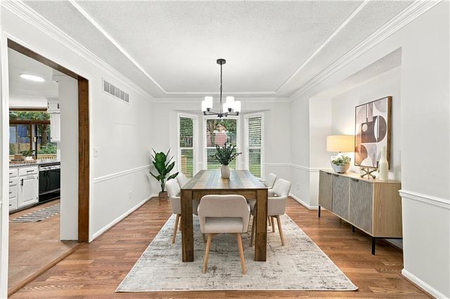 8408 Acuff Lane, Lenexa, KS 66086