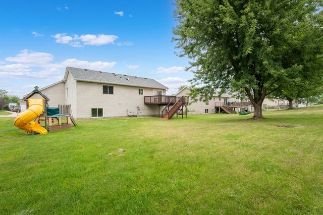 506 7th Avenue NE, Byron, MN 55920