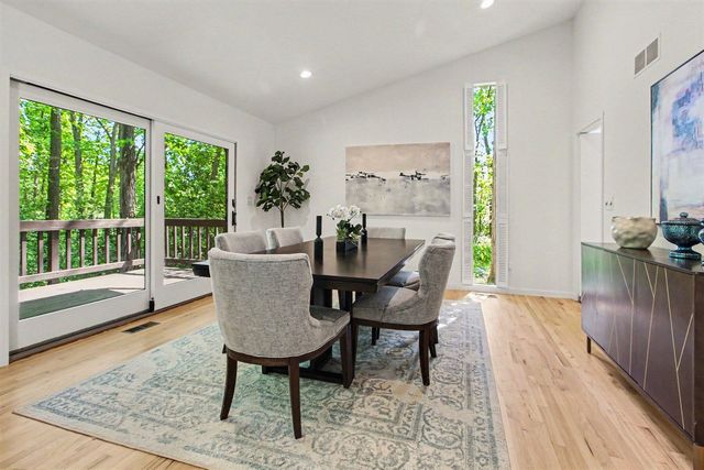 3966 Penberton Drive, Ann Arbor, MI 48105