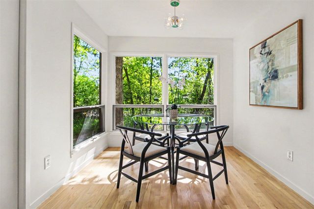 3966 Penberton Drive, Ann Arbor, MI 48105