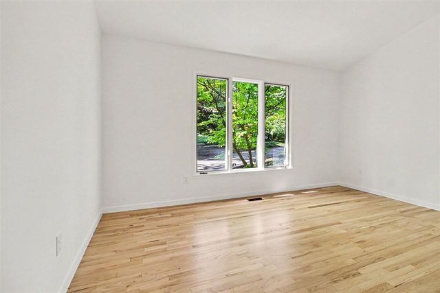 3966 Penberton Drive, Ann Arbor, MI 48105