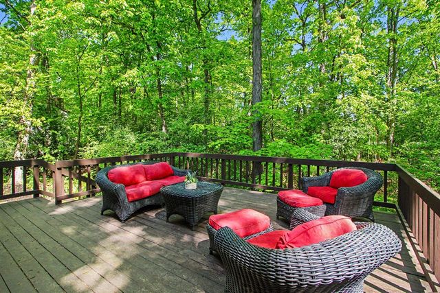 3966 Penberton Drive, Ann Arbor, MI 48105