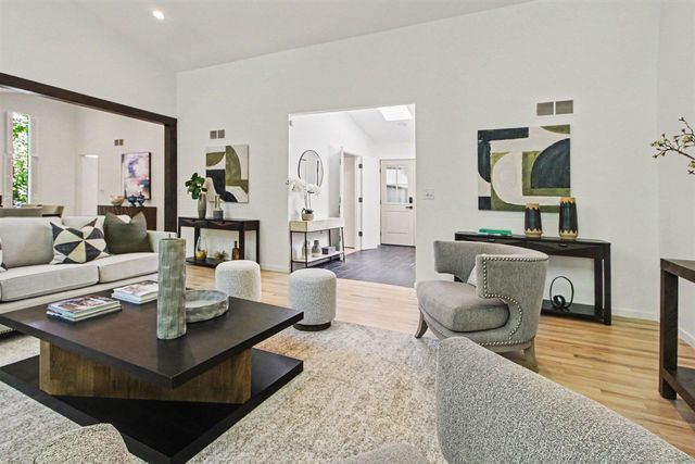 3966 Penberton Drive, Ann Arbor, MI 48105