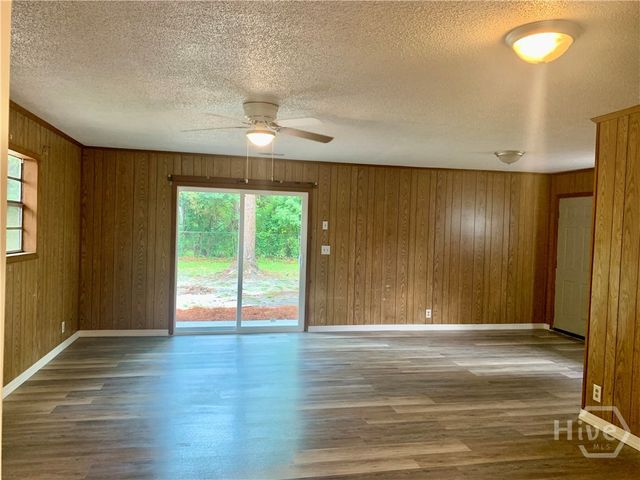 416 Rogers Drive, Hinesville, GA 31313