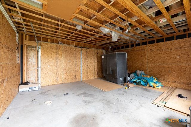 1515 Moulton Street, Shiner, TX 77984