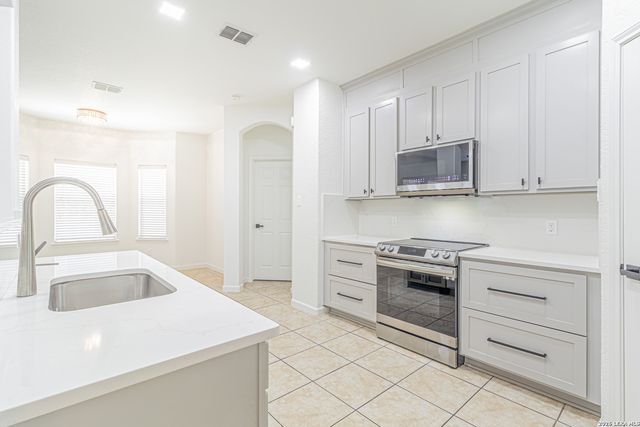 1003 Atkins Bay, San Antonio, TX 78245