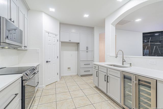 1003 Atkins Bay, San Antonio, TX 78245