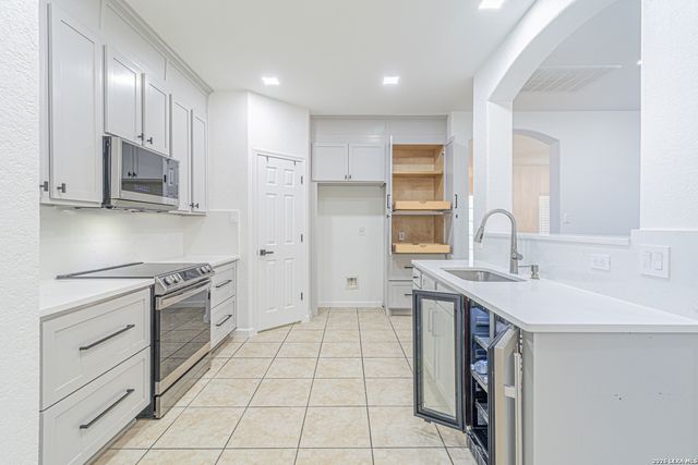 1003 Atkins Bay, San Antonio, TX 78245