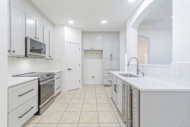 1003 Atkins Bay, San Antonio, TX 78245