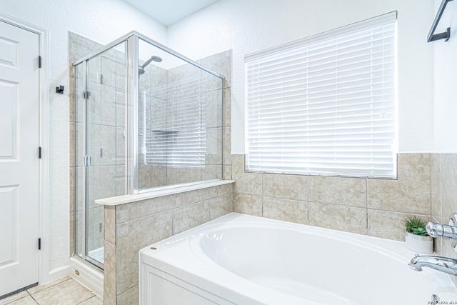 1003 Atkins Bay, San Antonio, TX 78245
