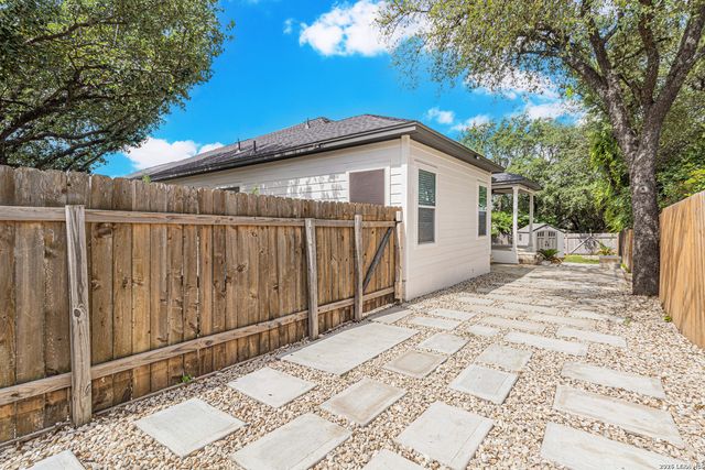 1003 Atkins Bay, San Antonio, TX 78245