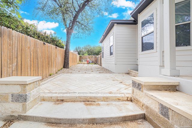1003 Atkins Bay, San Antonio, TX 78245