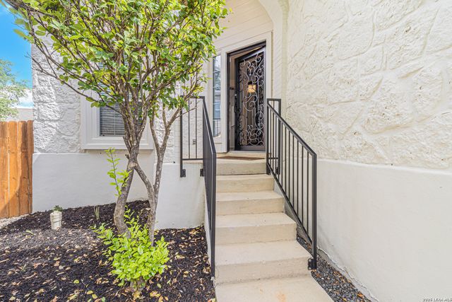 1003 Atkins Bay, San Antonio, TX 78245