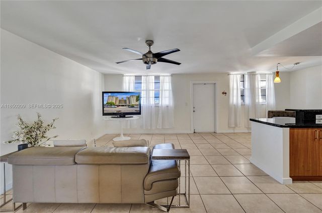 1811 Jefferson Street 606, Hollywood, FL 33020