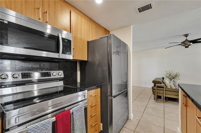 1811 Jefferson Street 606, Hollywood, FL 33020