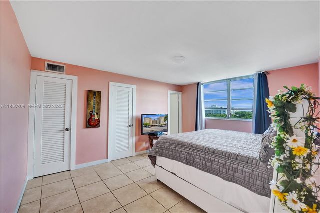 1811 Jefferson Street 606, Hollywood, FL 33020
