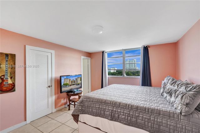 1811 Jefferson Street 606, Hollywood, FL 33020