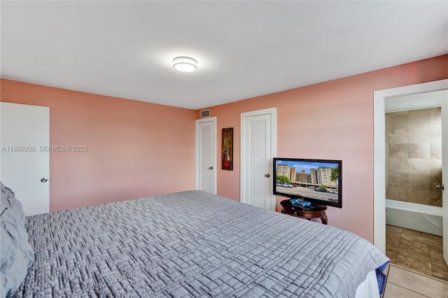 1811 Jefferson Street 606, Hollywood, FL 33020