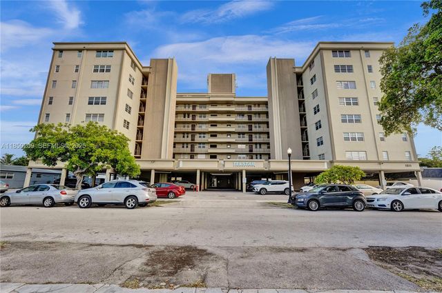 1811 Jefferson Street 606, Hollywood, FL 33020