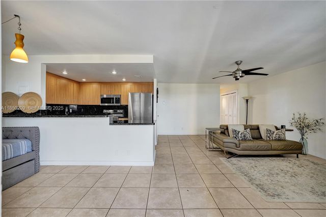1811 Jefferson Street 606, Hollywood, FL 33020