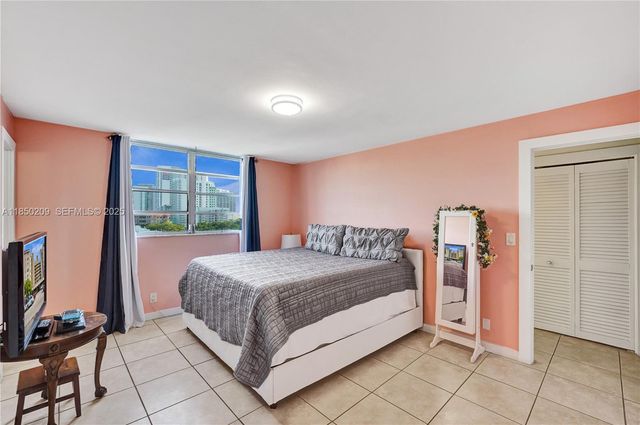 1811 Jefferson Street 606, Hollywood, FL 33020