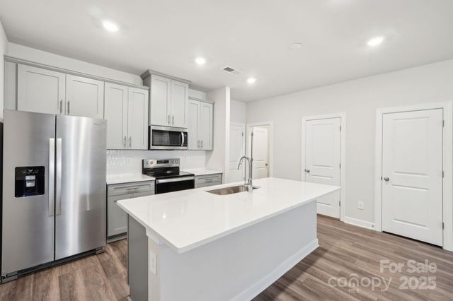 114 Ciara Place C, Mooresville, NC 28117