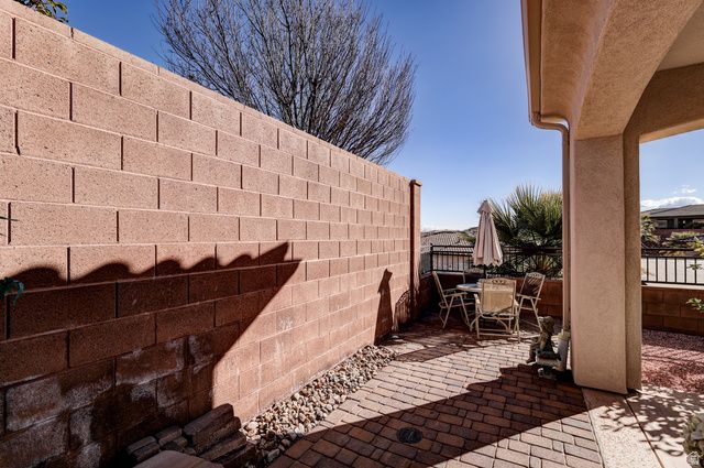 2030 N RESERVE PKWY, Washington, UT 84780