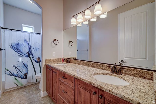 2030 N RESERVE PKWY, Washington, UT 84780