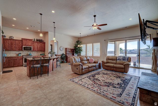 2030 N RESERVE PKWY, Washington, UT 84780