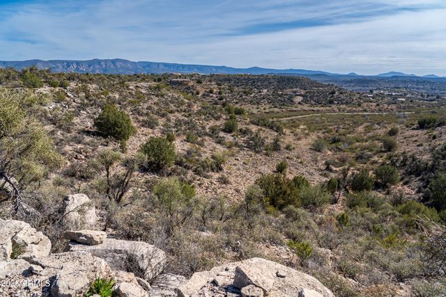 6740 N Canyon Road 141, Rimrock, AZ 86335