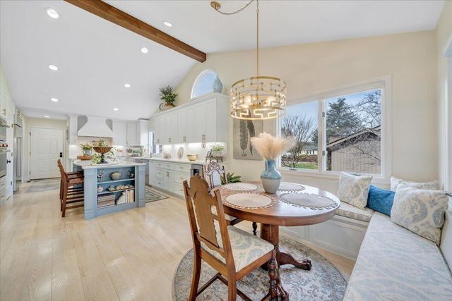 110 Windward DR, Moneta, VA 24121