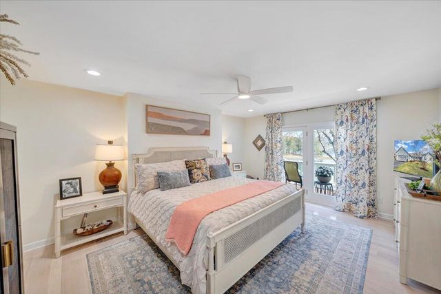 110 Windward DR, Moneta, VA 24121