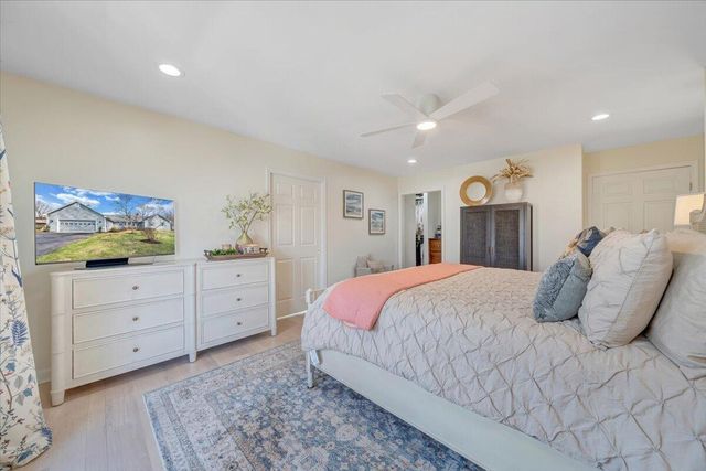 110 Windward DR, Moneta, VA 24121