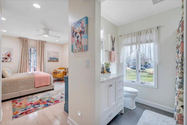 110 Windward DR, Moneta, VA 24121